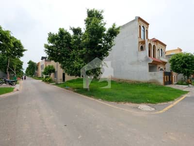 New Lahore City Phase 2 A Block Very Good Location New Lahore City Phase 2 A Block Very Good Location