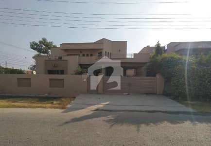 20 Marla 4 Bedrooms Brig House For Sale 20 Marla 4 Bedrooms Brig House For Sale