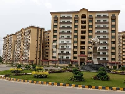 10 MARLA 3 BEDROOMS APARTMENT AVAILABLE FOR RENT
