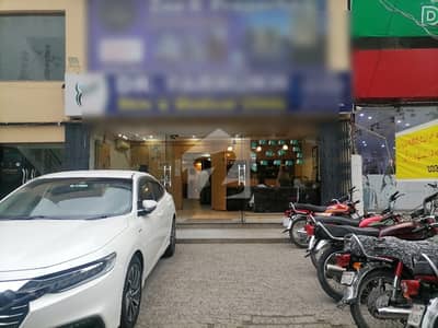 Building Of 4000 Square Feet In Johar Town Phase 2 - Block J3 Is Available Building Of 4000 Square Feet In Johar Town Phase 2 - Block J3 Is Available