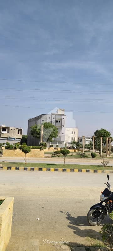 فلکناز ڈریمز ملیر,کراچی میں 5 مرلہ رہائشی پلاٹ 40.0 لاکھ میں برائے فروخت۔