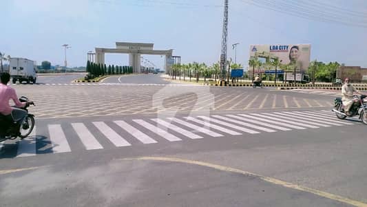 *LDA City J Block | 5 Marla Plot* Located At *Main 150 Ft Pine Avenue Road* *Plot No. 95-J* *Price @ 105 Lac* ( All DCs Clear ) High Investment Return A Golden Opportunity For Smart Investors