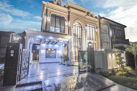 10 Marla Luxury House For Sale In DHA Lahore 10 Marla Luxury House For Sale In DHA Lahore