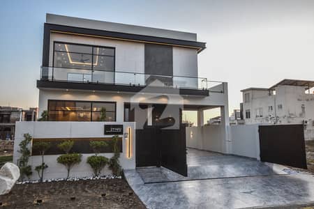 Stylish 10-Marla Modern House With full basement Premium Features