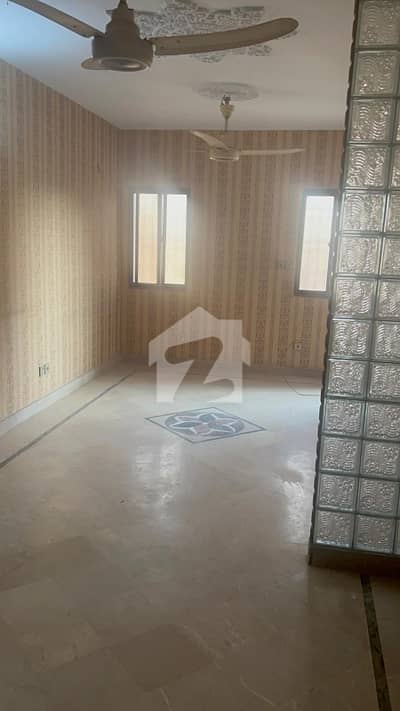 THIRD FLOOR KDA LEASED FULL MAINTAINED FLAT IN GULSHAN BLOCK 5 NEAR BY AKHTER EYE HOSPITAL THIRD FLOOR KDA LEASED FULL MAINTAINED FLAT IN GULSHAN BLOCK 5 NEAR BY AKHTER EYE HOSPITAL
