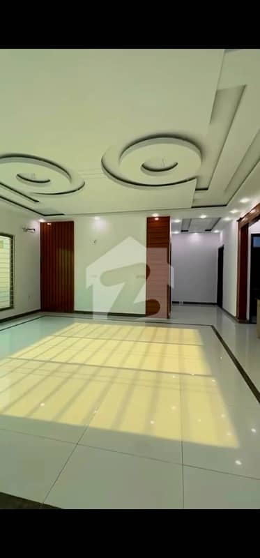 Brand New 500 yards Villa Chance Deal Best Price for a 6 bed Villa near Jinnah Avenue