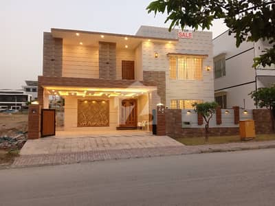 بحریہ گرینز۔ اوورسیز انکلیو بحریہ ٹاؤن فیز 8,بحریہ ٹاؤن راولپنڈی,راولپنڈی میں 5 کمروں کا 1 کنال مکان 8.65 کروڑ میں برائے فروخت۔