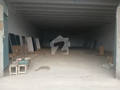 ملتان روڈ لاہور میں 2 کمروں کا 1 کنال گودام 1.75 لاکھ میں کرایہ پر دستیاب ہے۔