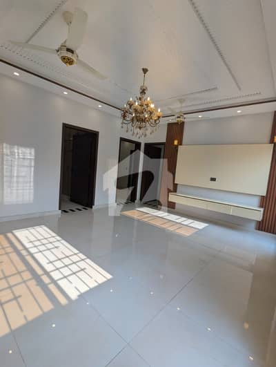 10 Marla Upper Portion Available For Rent In Wapda Town Phase 1