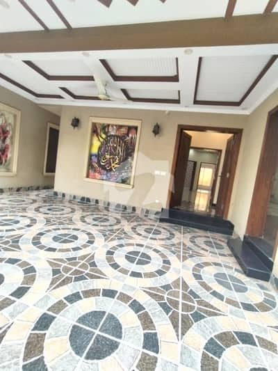 10 Marla House Available For Rent