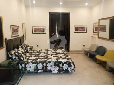 A BEAUTIFUL HOME AT MAIN ROAD IDEAL FOR COMMERCIAL PURPOSE
