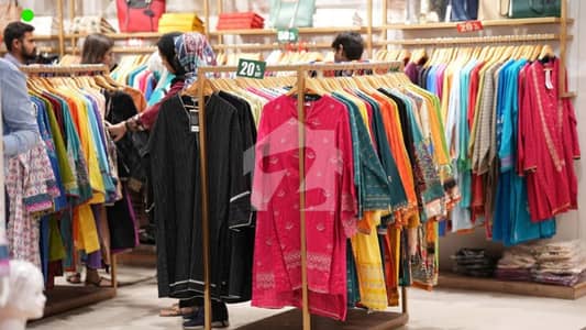 Shop In Giga D Mall Available For Sale At Investor Price