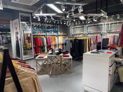 مری روڈ راولپنڈی میں 2 مرلہ دکان 1.25 کروڑ میں برائے فروخت۔