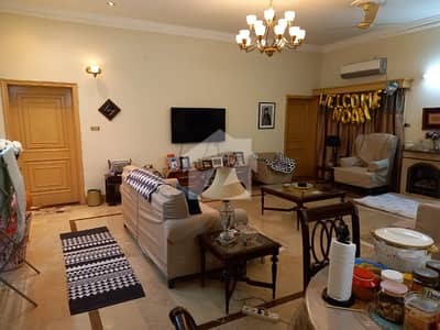 10 Marla House Sikandar Block , Iqbal Town