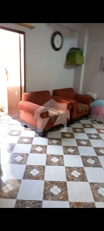 صدر صدر ٹاؤن,کراچی میں 3 کمروں کا 5 مرلہ فلیٹ 90.0 لاکھ میں برائے فروخت۔