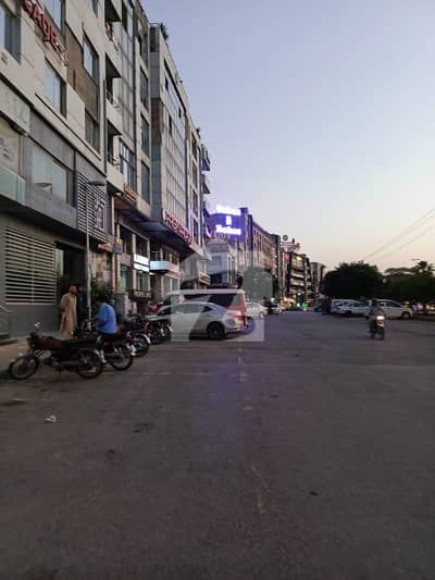 جی ٹی روڈ راولپنڈی میں 1 مرلہ دکان 1.15 کروڑ میں برائے فروخت۔
