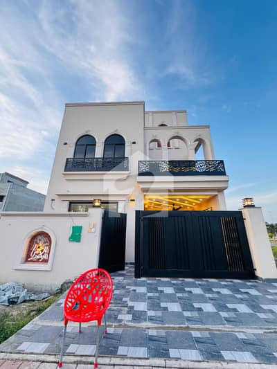5 Marla Brand New Luxury House For Sale In Bahria Orchard Phase 2 K Block Near Park & Masjid