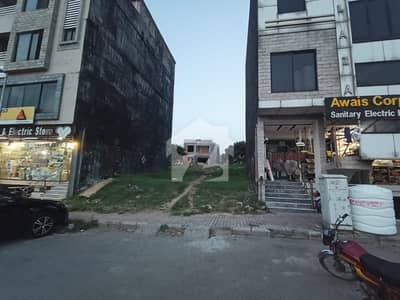 بحریہ ٹاؤن فیز 8 ۔ رفیع بلاک بحریہ ٹاؤن فیز 8,بحریہ ٹاؤن راولپنڈی,راولپنڈی میں 5 مرلہ کمرشل پلاٹ 3.5 کروڑ میں برائے فروخت۔ بحریہ ٹاؤن فیز 8 ۔ رفیع بلاک بحریہ ٹاؤن فیز 8,بحریہ ٹاؤن راولپنڈی,راولپنڈی میں 5 مرلہ کمرشل پلاٹ 3.5 کروڑ میں برائے فروخت۔