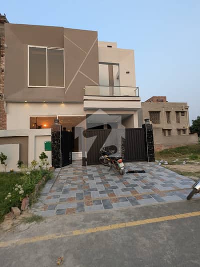 5 Marla Luxury House for Sale in Bahria Orchard Phase 2 A Block 5 Marla Luxury House for Sale in Bahria Orchard Phase 2 A Block