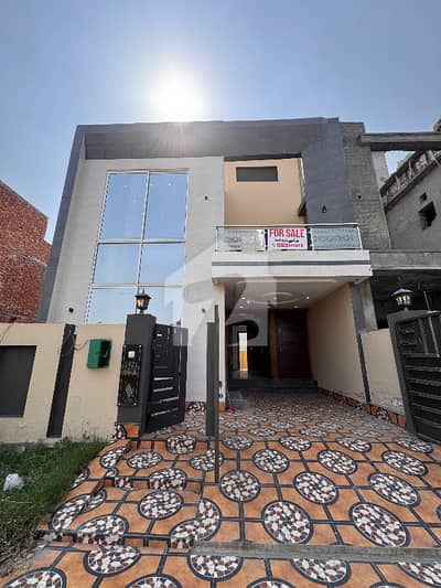 5 Marla Luxury Park Facing House for Sale in Bahria Orchard Phase 2 A Block