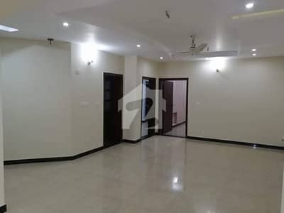 10 Marla Upper Portion For Rent 10 Marla Upper Portion For Rent