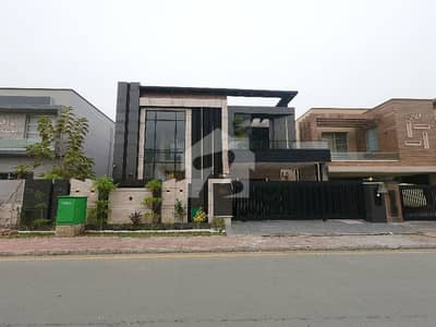 Ideally Located House For Sale In Bahria Town - Overseas A Available