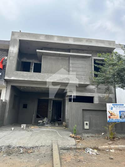 7 MARLA Grey Structure House For Sale