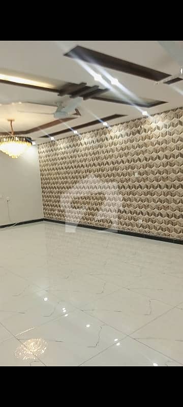 20 Marla Beautiful New Upper Portion Available For Rent 20 Marla Beautiful New Upper Portion Available For Rent