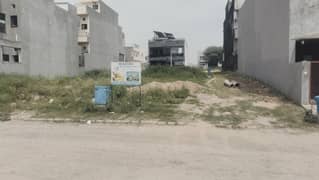7 Marla Plot In Block H -Ready For Construction