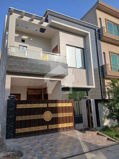 05-Marla Brand New House For Sale Super Prime Location