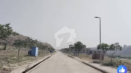 ڈی ایچ اے فیز 4 - سیکٹر اے ڈی ایچ اے ڈیفینس فیز 4,ڈی ایچ اے ڈیفینس,اسلام آباد میں 1 کنال رہائشی پلاٹ 2.7 کروڑ میں برائے فروخت۔ ڈی ایچ اے فیز 4 - سیکٹر اے ڈی ایچ اے ڈیفینس فیز 4,ڈی ایچ اے ڈیفینس,اسلام آباد میں 1 کنال رہائشی پلاٹ 2.7 کروڑ میں برائے فروخت۔