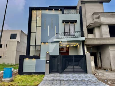 5 Marla Ultra Modern House For Sale 5 Marla Ultra Modern House For Sale
