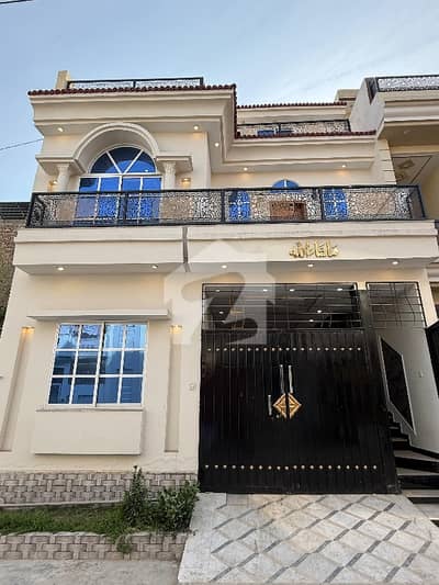 Prime Location Sufiyan Garden House Sized 5 Marla