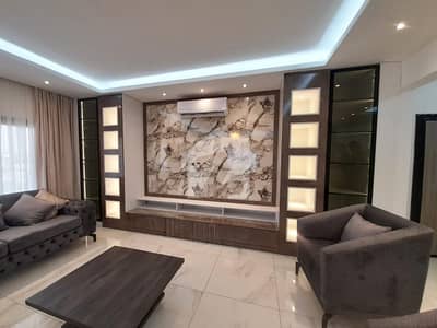 صدیق ٹریڈ سنٹر گلبرگ,لاہور میں 13 مرلہ Studio دکان 7.5 کروڑ میں برائے فروخت۔