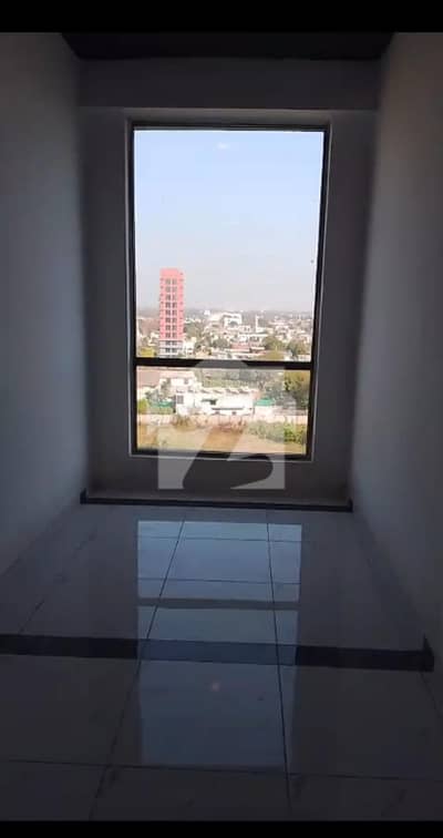 A 2000 Square Feet Office Has Landed On Market In Siddique Trade Center Of Lahore