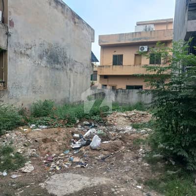 نیشنل پولیس فاؤنڈیشن او ۔ 9 اسلام آباد میں 5 مرلہ رہائشی پلاٹ 1.05 کروڑ میں برائے فروخت۔