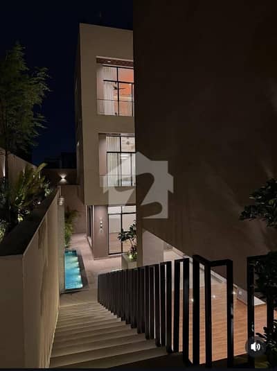 A Prime Location House Of 1000 Square Yards In Karachi A Prime Location House Of 1000 Square Yards In Karachi