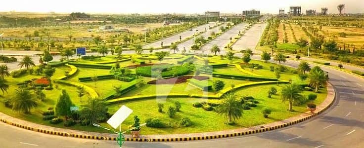 1 Kanal Developed Plot In A Executive Block Gulberg Greens