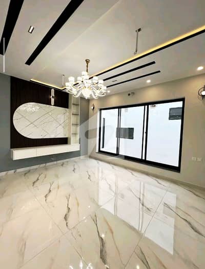 10 Marla Portion Available For Rent On Good Location In Bahria Town 10 Marla Portion Available For Rent On Good Location In Bahria Town