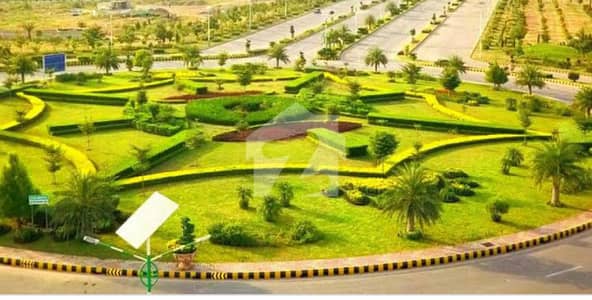 Gulberg D Markaz 2 Kanal Main Road Commercial Plot