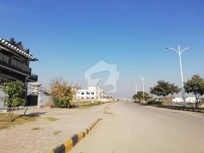 گلبرگ ریزیڈنشیا - بلاک وی گلبرگ ریزیڈنشیا,گلبرگ,اسلام آباد میں 14 مرلہ رہائشی پلاٹ 1.95 کروڑ میں برائے فروخت۔