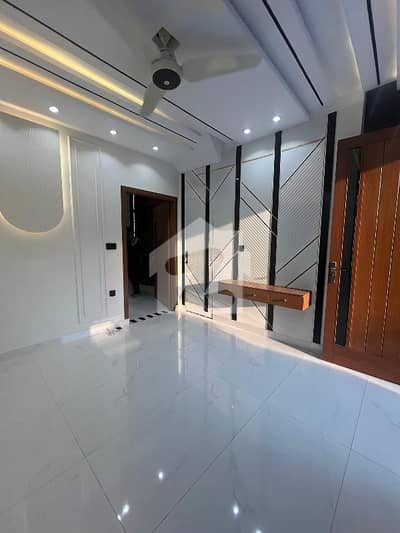3.5 Marla Brand New Luxury Modern Style Super Hot Location With Direct Meeting Available For Sale In Johar Town.