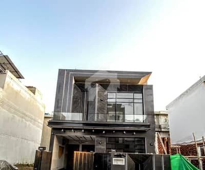 5 Marla Brand New Luxury House for Sale in Etihad Town Phase 1, d Block | Demand 4 Crore