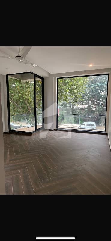 Luxury Brand New Apartment Available For Rent
