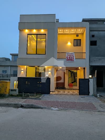 5 Marla Brand New Ultra Modern Designer House For Sale|In 5 Marla Brand New Ultra Modern Designer House For Sale|In