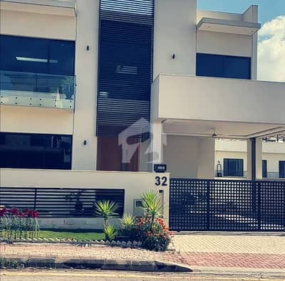 1 Kanal Luxury Designer House Available 5 Bed Accommodation 1 American Kitchen 1 Servant Two Species TV Lounge Available For Sale In Bahria Enclave Sector C