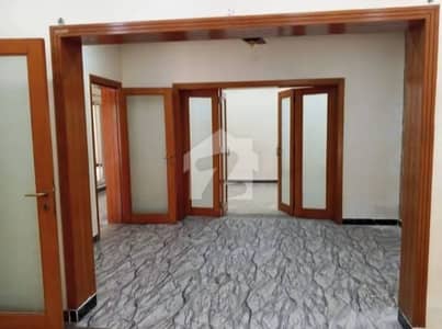 10 MARLA LIKE A BRAND NEW EXCELLENT GOOD LUXURY CONDITION FULL HOUSE FOR RENT IN SHAHEEN BLOCK BAHRIA TOWN LAHORE