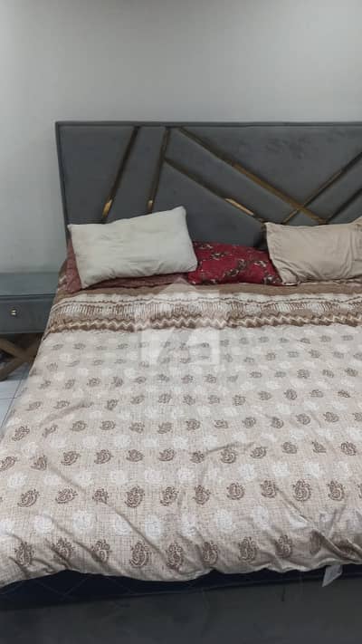 بحریہ ٹاؤن سیکٹر ای بحریہ ٹاؤن,لاہور میں 1 کمرے کا 2 مرلہ فلیٹ 40.0 ہزار میں کرایہ پر دستیاب ہے۔
