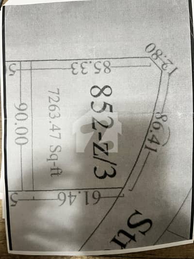 Extra land Kanal Corner Plot Available for Sale
