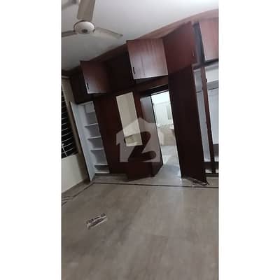 20 Marla Beautiful Upper Portion For Rent Allama Iqbal Town Lahore